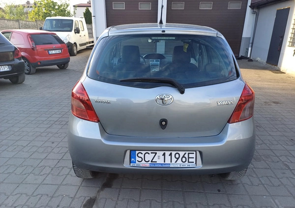 Toyota Yaris cena 15900 przebieg: 111000, rok produkcji 2008 z Ślesin małe 154